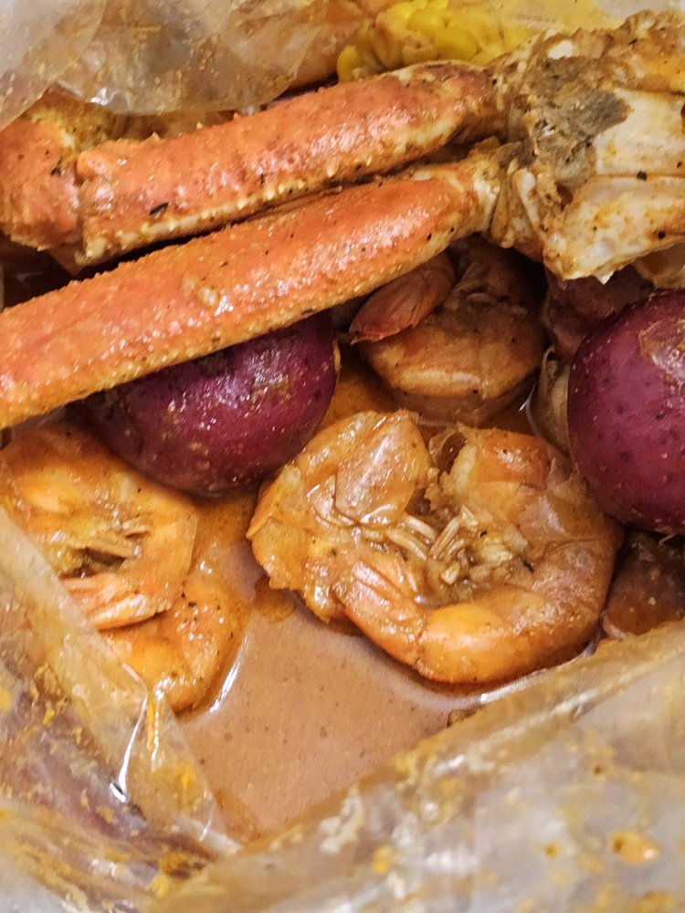 CRAFTY CRAB LARGO 22 Photos & 18 Reviews 10560 Campus Way S, Upper