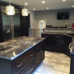 Rt Granite Quartz Countertops Chicago Countertop Installation Rt Granite Quartz Countertops Chicago
