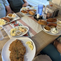 Wienerschnitzel, Taste of Poland Platter (2), Polish German Platter