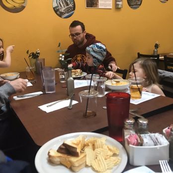 Grumpy's Cafe - Comfort and breakfast food - Breakfast & Brunch Near Me - Cleveland, Ohio