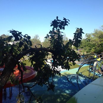 Levy Park - Dog Parks Near Me - Houston, Texas