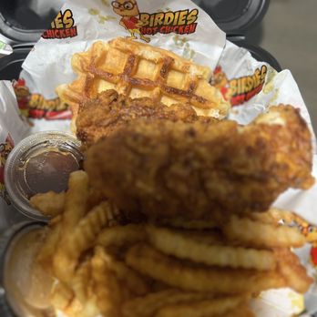 Birdies Hot Chicken - Chicken and waffles mild spice - Fast Food Near Me - Westwood, Massachusetts