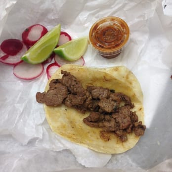 La Cenaduria - 50 cent tacos Tuesday and Wednesday 5-9pm (no onion or cilantro on mine) - Mexican Near Me - Los Angeles, California La Cenaduria - 50 cent tacos Tuesday and Wednesday 5-9pm (no onion or cilantro on mine) - Mexican Near Me - Los Angeles, California