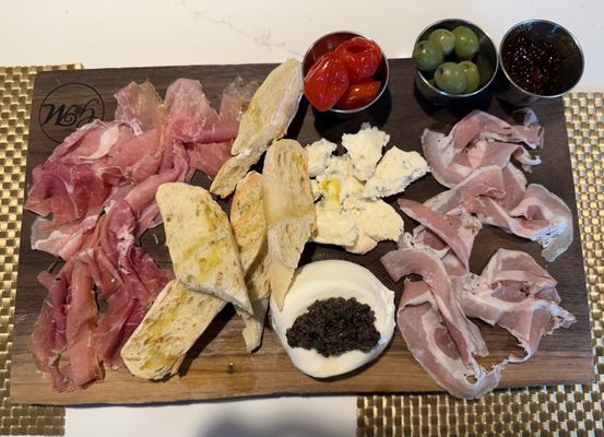 Gianni & Mac's Ristorante by null