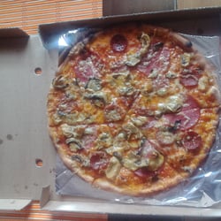 Pizzaria Saim - Pizza Mary groß für 7,40€