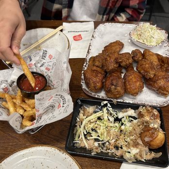 Bonchon San Gabriel - Soy garlic chicken - Korean Near Me - San Gabriel, California Bonchon San Gabriel - Soy garlic chicken - Korean Near Me - San Gabriel, California