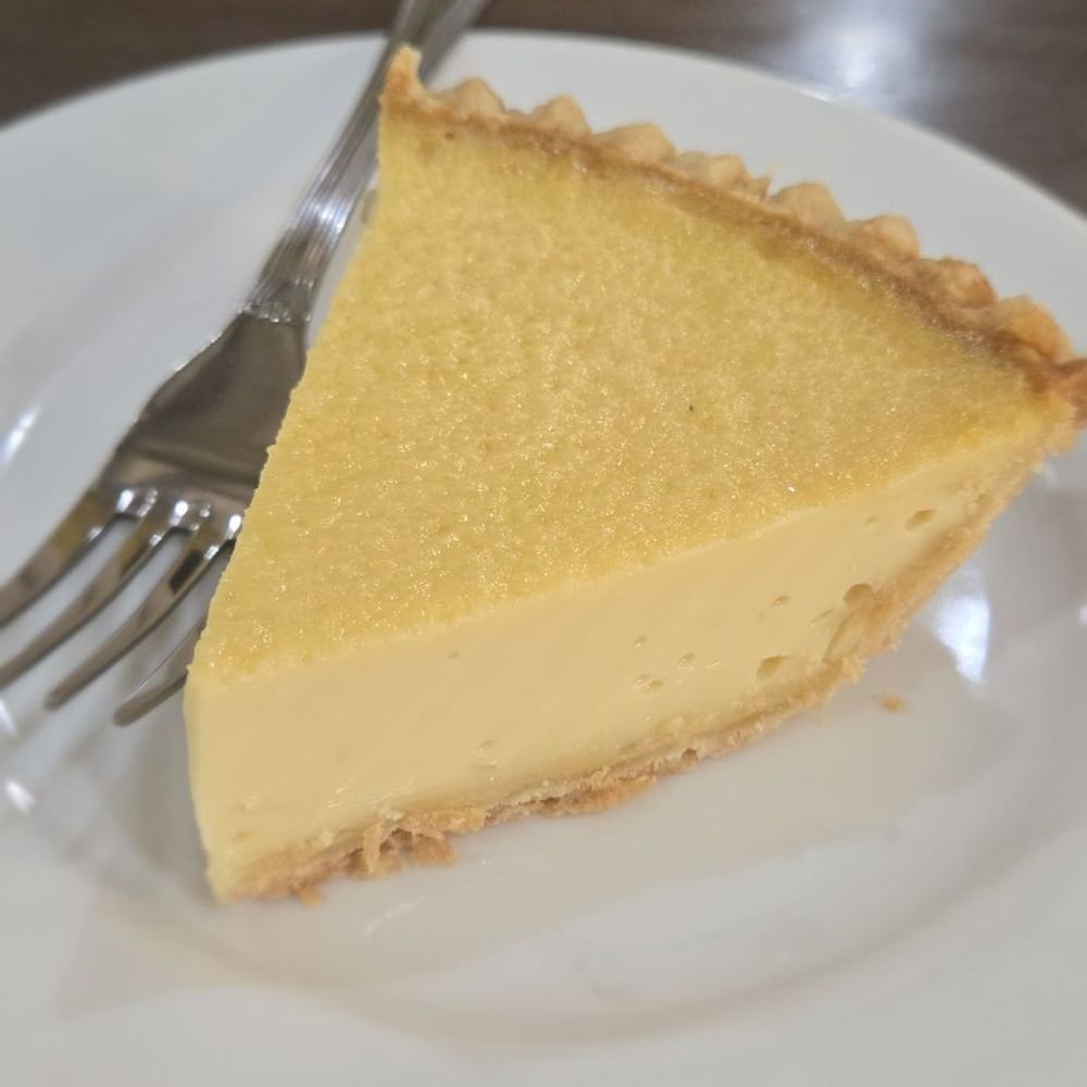 Zippy's Makiki - Custard pie - Diners Near Me - Honolulu, Hawaii Zippy's Makiki - Custard pie - Diners Near Me - Honolulu, Hawaii