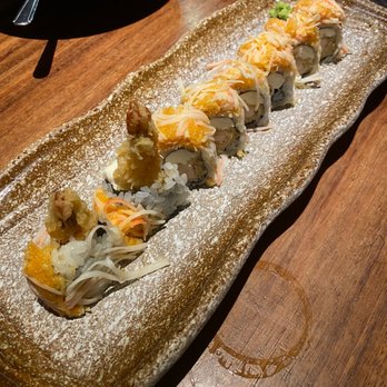 Mikado Sushi - Magic Roll - Sushi Bars Near Me - Orlando, Florida