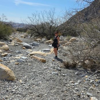 Red Rock Canyon - Hiking Near Me - Las Vegas, Nevada Red Rock Canyon - Hiking Near Me - Las Vegas, Nevada