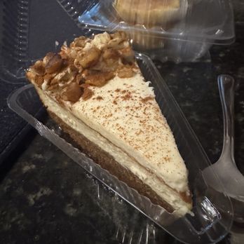 Cheesecake Fun By Lury - Carrot cake cheesecake - Cupcakes Near Me - Río Grande, Puerto Rico Cheesecake Fun By Lury - Carrot cake cheesecake - Cupcakes Near Me - Río Grande, Puerto Rico