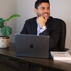 Ali Berry - Own It Realty - Work is only hard when you hate your job!
#RealtorLife