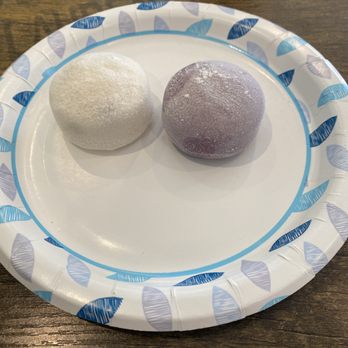 Poke Bros - Mochi Ice Cream (Pick two) - Poke Near Me - Summerville, South Carolina Poke Bros - Mochi Ice Cream (Pick two) - Poke Near Me - Summerville, South Carolina