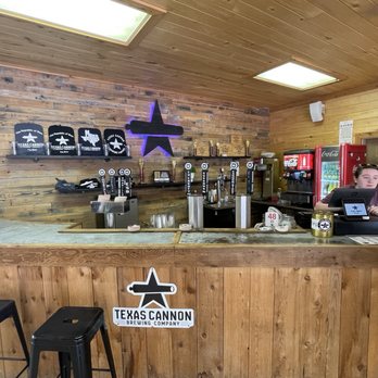 Texas Cannon Brewing - Great place good food and great beer - Barbeque Near Me - Leakey, Texas