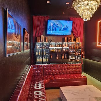 Petrol Head - Cocktail Bars Near Me - Las Vegas, Nevada Petrol Head - Cocktail Bars Near Me - Las Vegas, Nevada