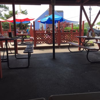 Mug n Bun - Hot Dogs Near Me - Speedway, Indiana Mug n Bun - Hot Dogs Near Me - Speedway, Indiana