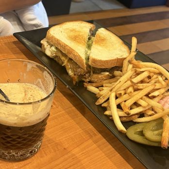 Toast & Tonique - Steak Sandwich - Breakfast & Brunch Near Me - Newark, California Toast & Tonique - Steak Sandwich - Breakfast & Brunch Near Me - Newark, California