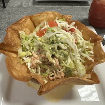 El Molcajete Mexican Restaurant - Chicken taco salad - Mexican Near Me - Orlando, Florida El Molcajete Mexican Restaurant - Chicken taco salad - Mexican Near Me - Orlando, Florida