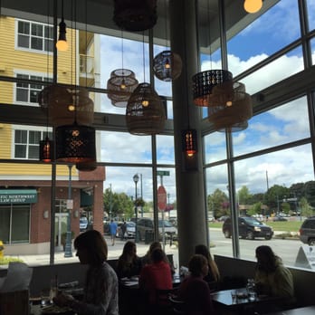 Woodblock - Classy - Cocktail Bars Near Me - Redmond, Washington