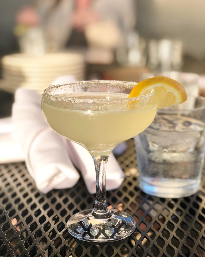 BeachHouse bar + grill