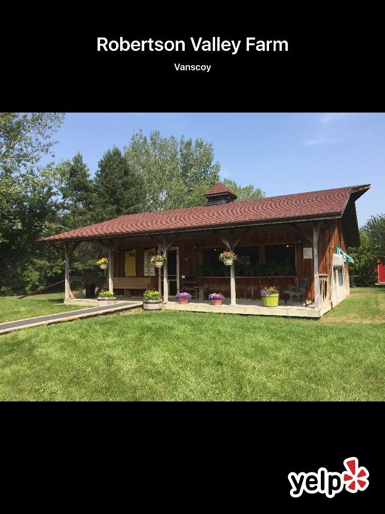 ROBERTSON VALLEY FARM Updated April 2024 380 Valley Road, Vanscoy