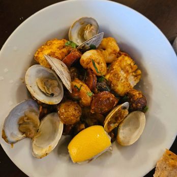Cafe Orleans - Seafood boil - Cajun/Creole Near Me - Anaheim, California