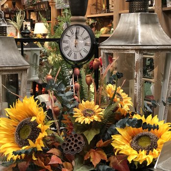 Naturally Country - Specializing in custom designed, high quality silk and natural floral arrangements for every season. Â Home decor accents, gifts and more. - Home Decor Near Me - Norwalk, Ohio Naturally Country - Specializing in custom designed, high quality silk and natural floral arrangements for every season. Â Home decor accents, gifts and more. - Home Decor Near Me - Norwalk, Ohio