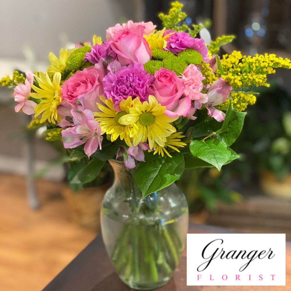 GRANGER FLORIST Updated July 2024 66 Photos & 11 Reviews 51537