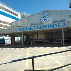 Cruise Center 2 - Center mit AIDA Teil