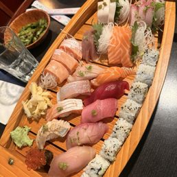 Sushi boat