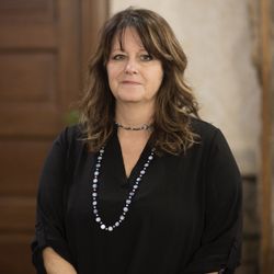 Serenity Salon - Melissa Cayemberg - Previous owner for 13 years