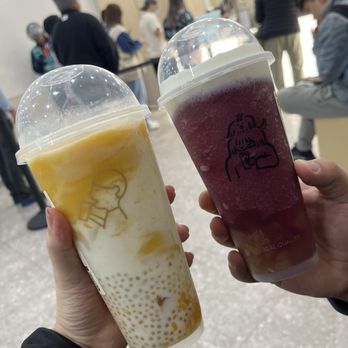 Heytea - Coconut mango boom, grape - Bubble Tea Near Me - Flushing, New York