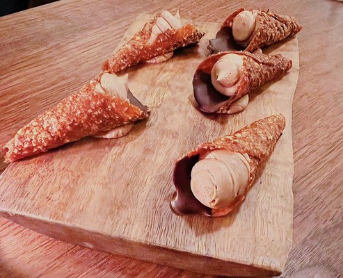 Avelo Restaurant by null