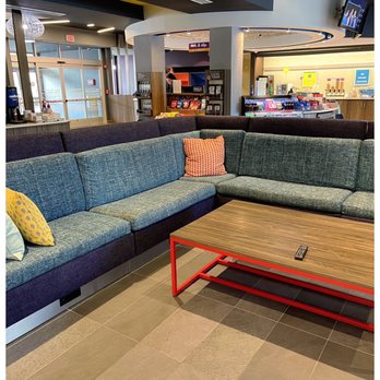 Tru by Hilton Elkhart - Hotels Near Me - Elkhart, Indiana Tru by Hilton Elkhart - Hotels Near Me - Elkhart, Indiana