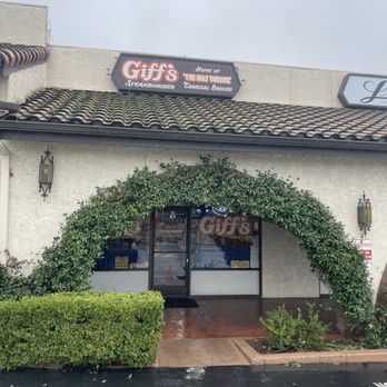 Giff's Steakburger - Outside - American Near Me - Redding, California