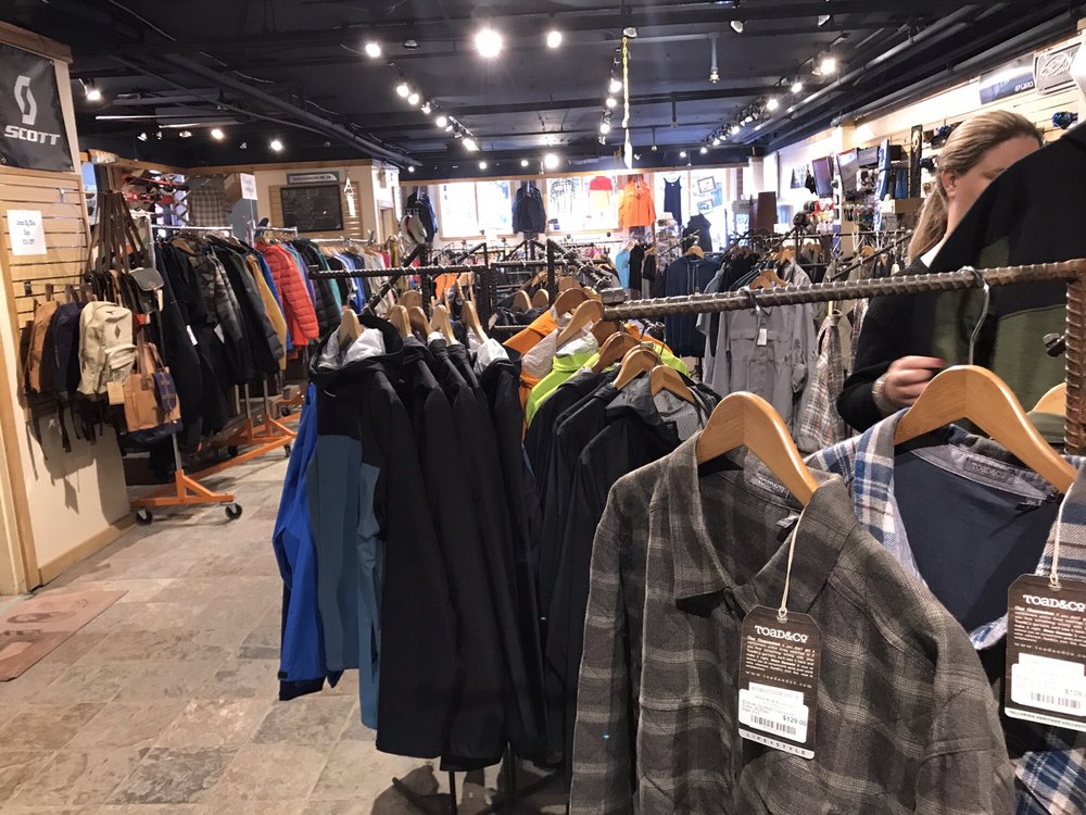 ALOHA SKI & SNOWBOARDS RENTALS Updated June 2024 17 Reviews 1401 Lowell Ave, Park City