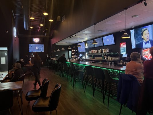 BEERFOREST BAR - Updated December 2024 - 12 Reviews - 2295 Woodforest