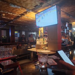 Squirrel Cage Tavern - Bar