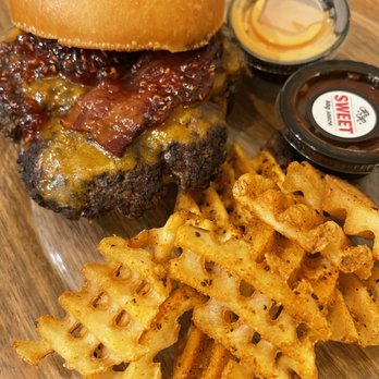 Backdoor BRGR - Burgers Near Me - Provo, Utah