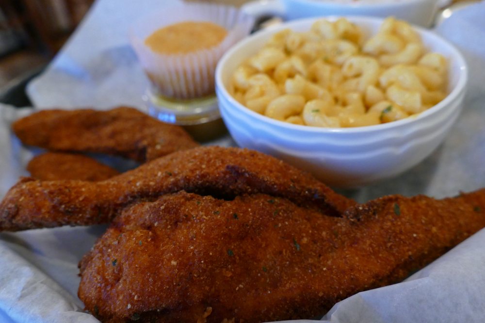 BC’S CHICKEN COOP 130 Photos & 214 Reviews American (Traditional