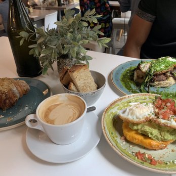 B Bistro + Bakery - Meal at B bistro ! Happy Sunday - Bakeries Near Me - Miami, Florida