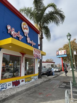 Hyphy Burger by null