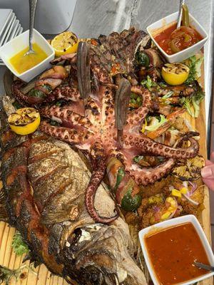 Simar Seafood Cocina by null