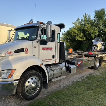 Diversified Towing & Recovery - Towing Near Me - Superior, Nebraska Diversified Towing & Recovery - Towing Near Me - Superior, Nebraska