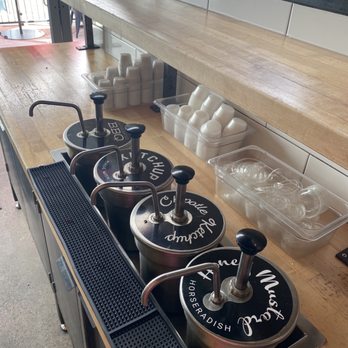 Hopdoddy Burger Bar - Sauces - Burgers Near Me - Austin, Texas