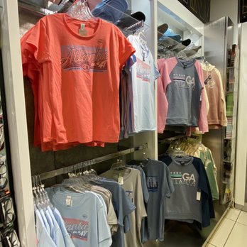 Newsbeat - T shirts - Convenience Stores Near Me - Atlanta, Georgia Newsbeat - T shirts - Convenience Stores Near Me - Atlanta, Georgia