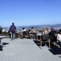 Felsenegg - Outdoor seating and view