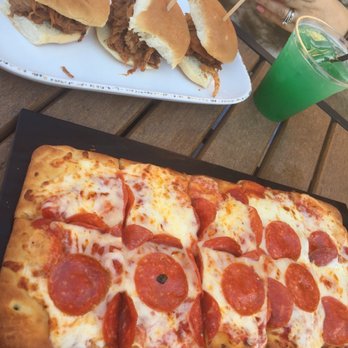 Brew Garden - Pizza and slider happy hour appetizers - American Near Me - Strongsville, Ohio Brew Garden - Pizza and slider happy hour appetizers - American Near Me - Strongsville, Ohio