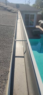 Gutter Cleaning - Gutter Cleaning Gutter Cleaning - Gutter Cleaning