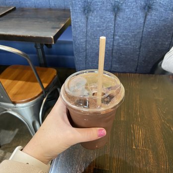 Amara Chocolate & Coffee - Iced Venezuelan Drinking Chocolate 10/10 - Coffee & Tea Near Me - Pasadena, California