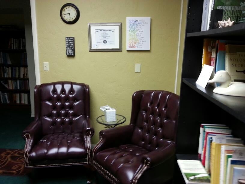 Tammi Young Therapy - grief counselor in Oklahoma City, OK